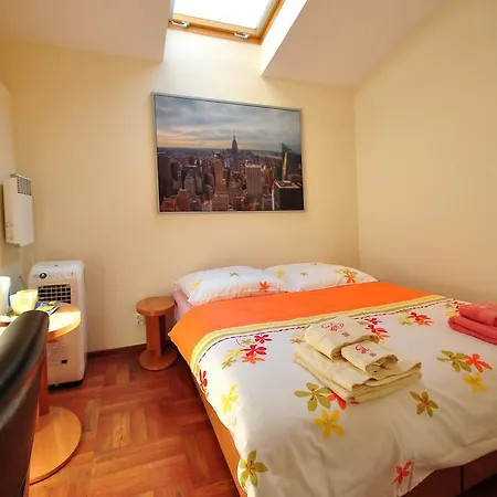 ホームステイ Al-tour グディニャ